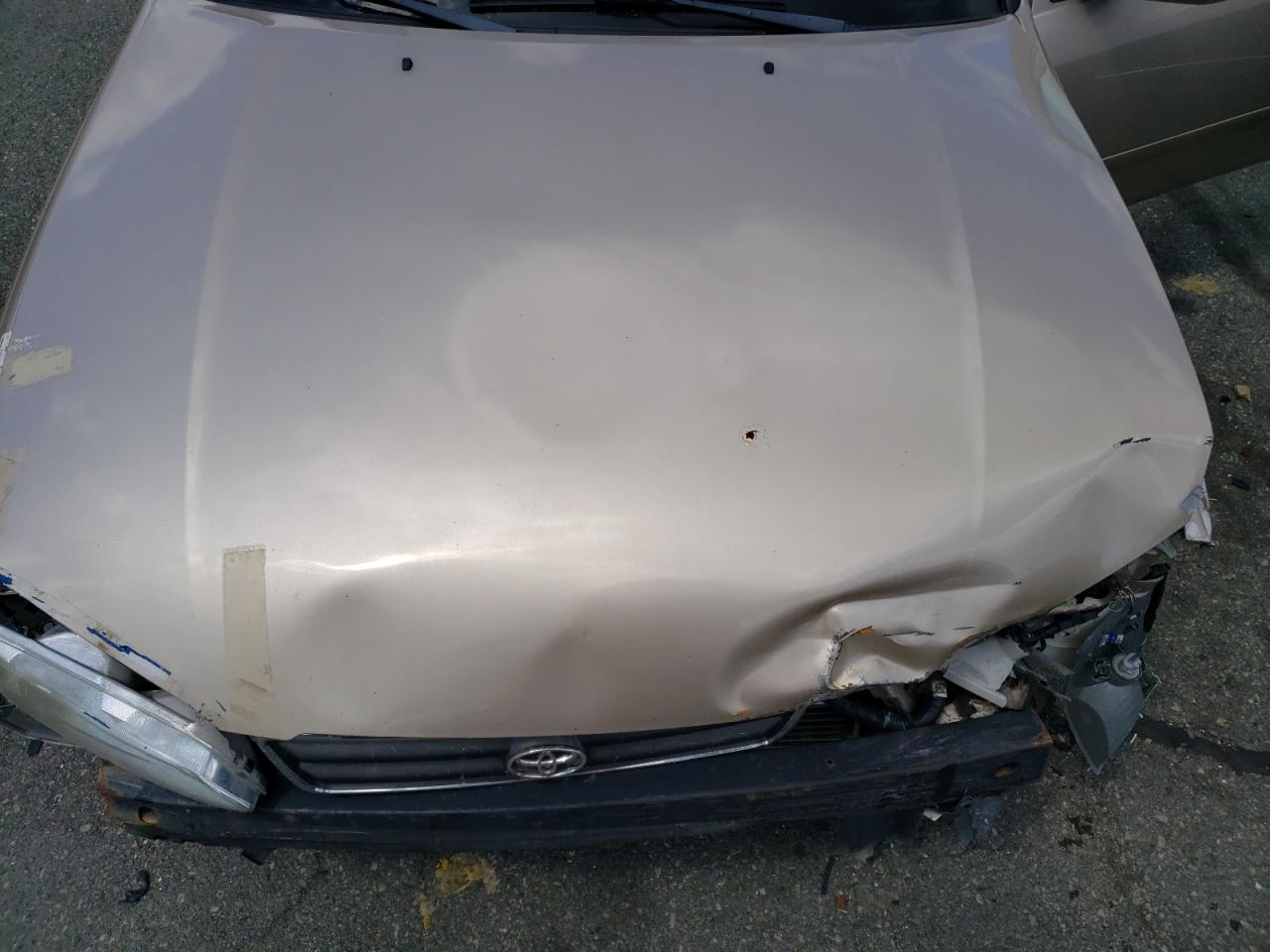 4T1BG22K2YU657056 2000 Toyota Camry Ce