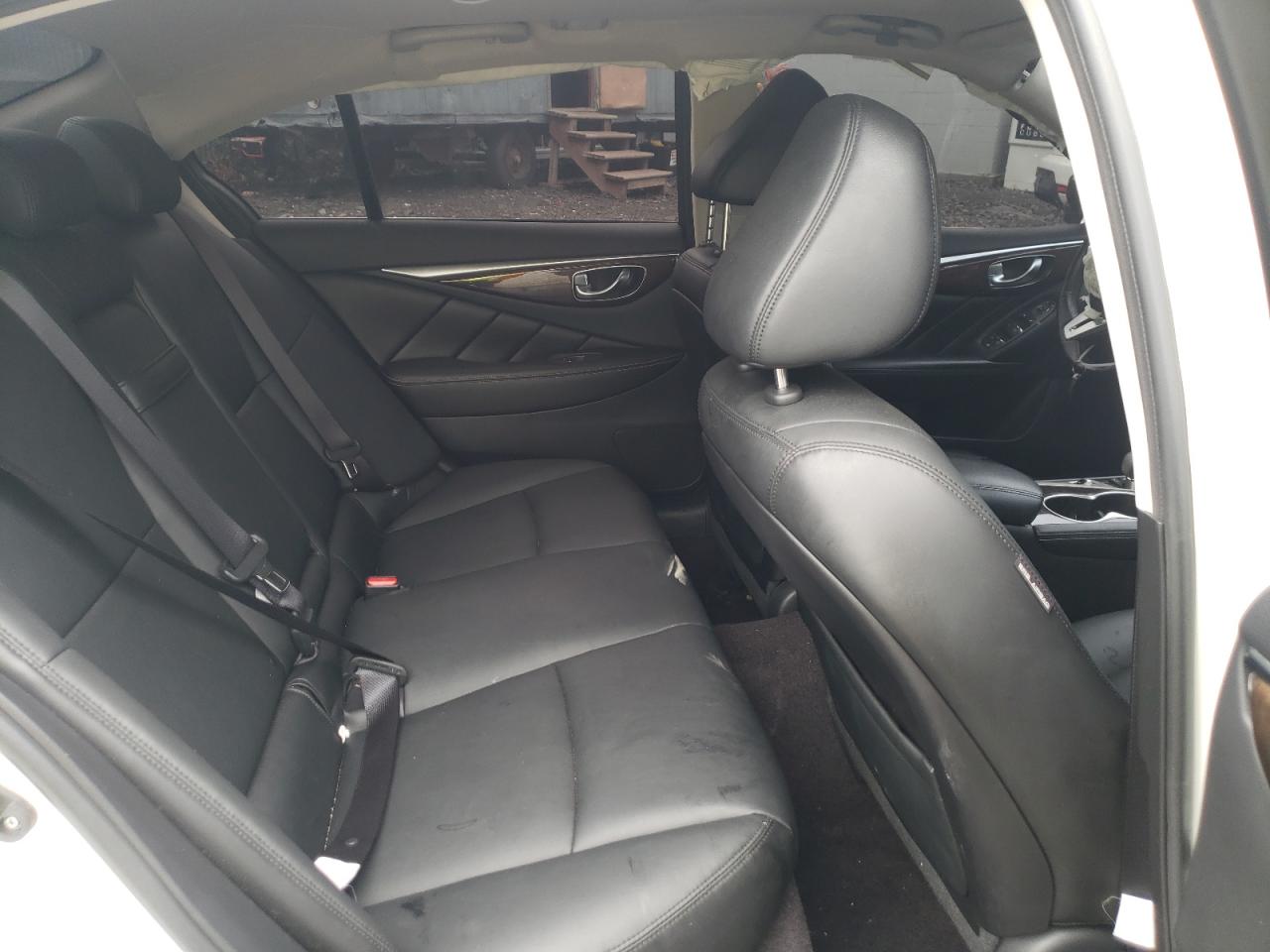 JN1EV7AR7JM445801 2018 Infiniti Q50 Luxe