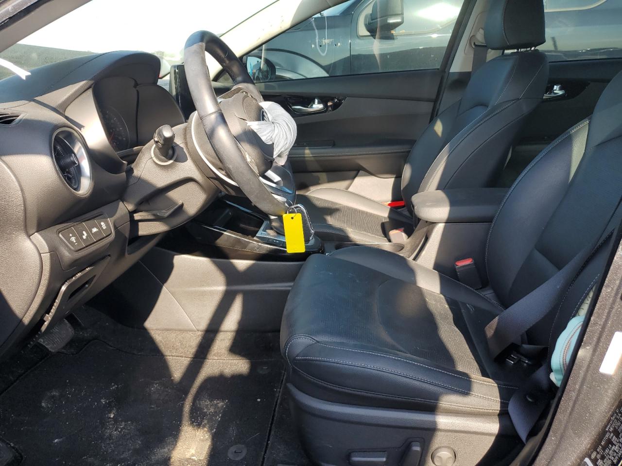 3KPF54AD5ME372967 2021 Kia Forte Ex