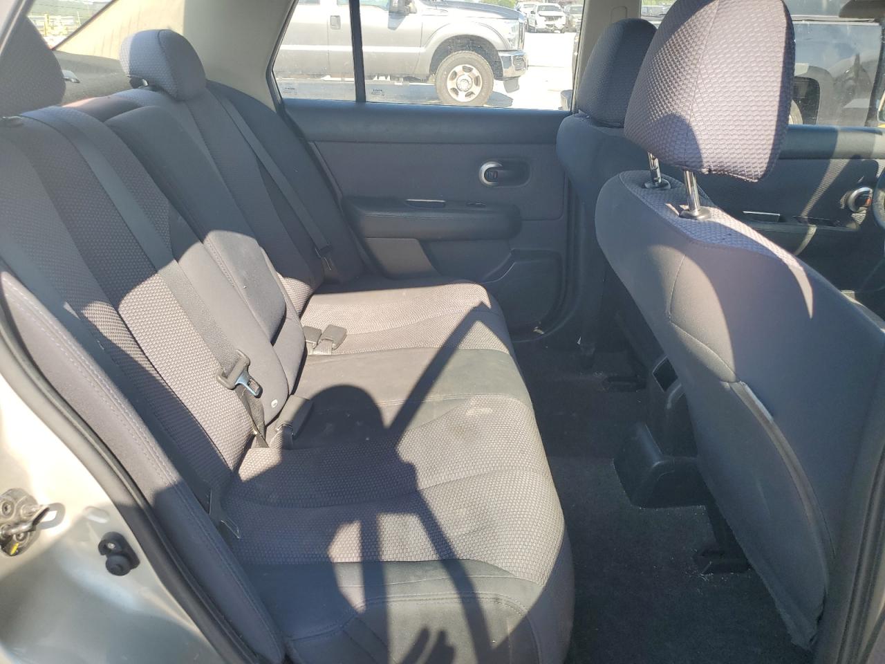 3N1BC11E78L351148 2008 Nissan Versa S