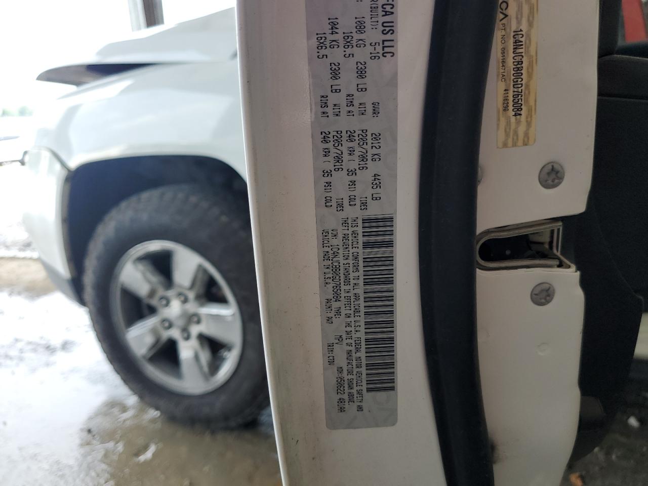 1C4NJCBB0GD765084 2016 Jeep Compass Sport