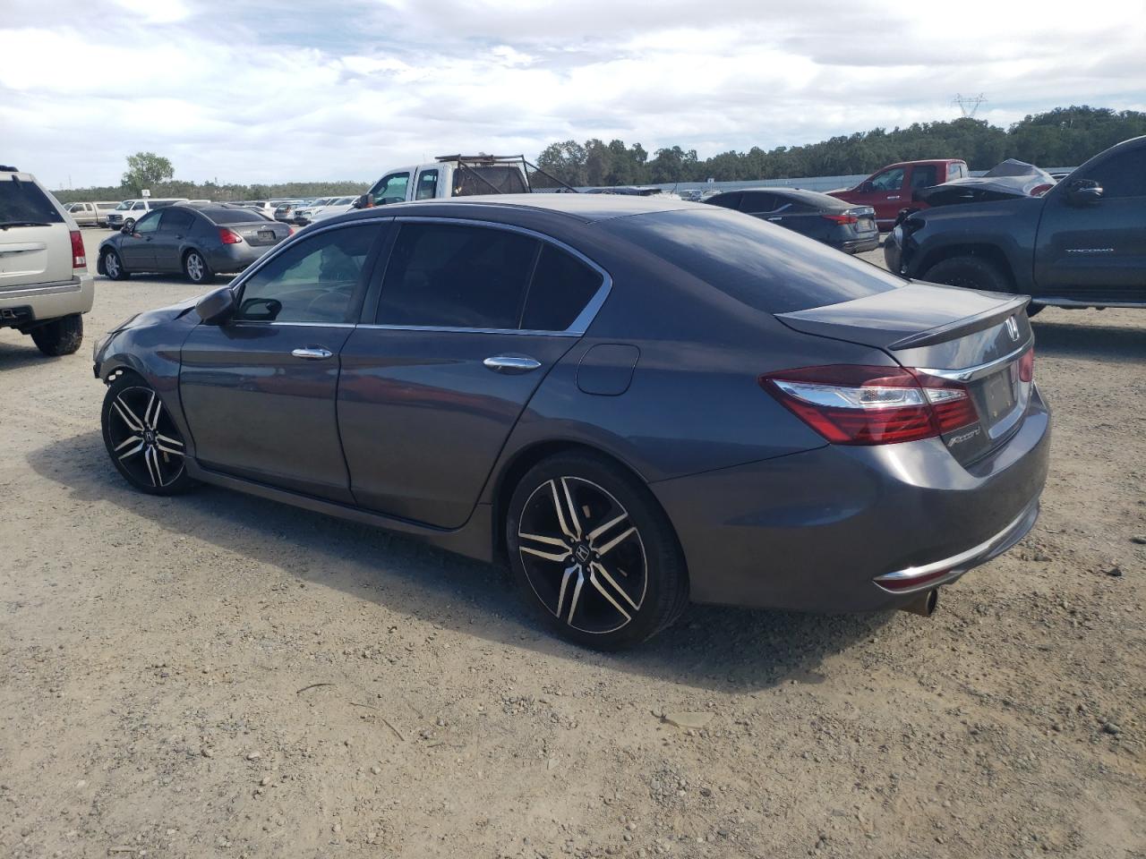 1HGCR2F14HA212325 HONDA ACCORD 2017