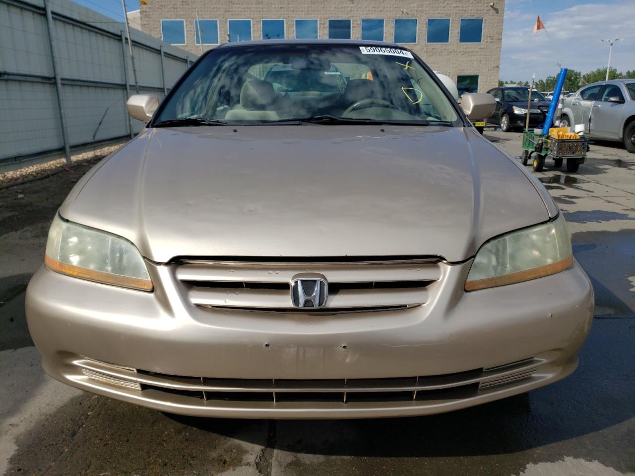 1HGCG56481A091242 2001 Honda Accord Lx