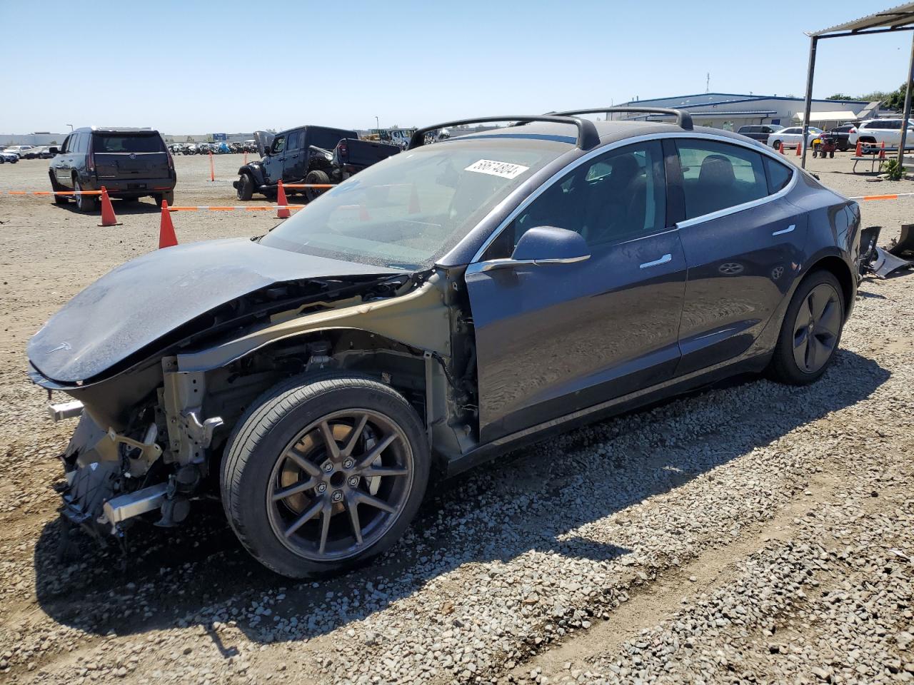 5YJ3E1EA1KF425835 2019 Tesla Model 3