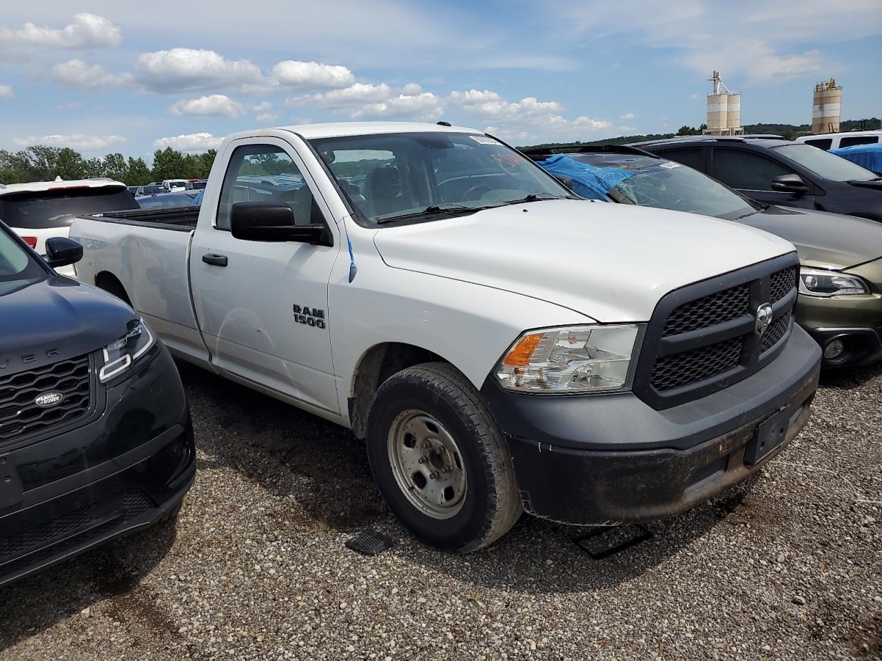 2013 Ram 1500 St vin: 3C6JR6DP7DG582160