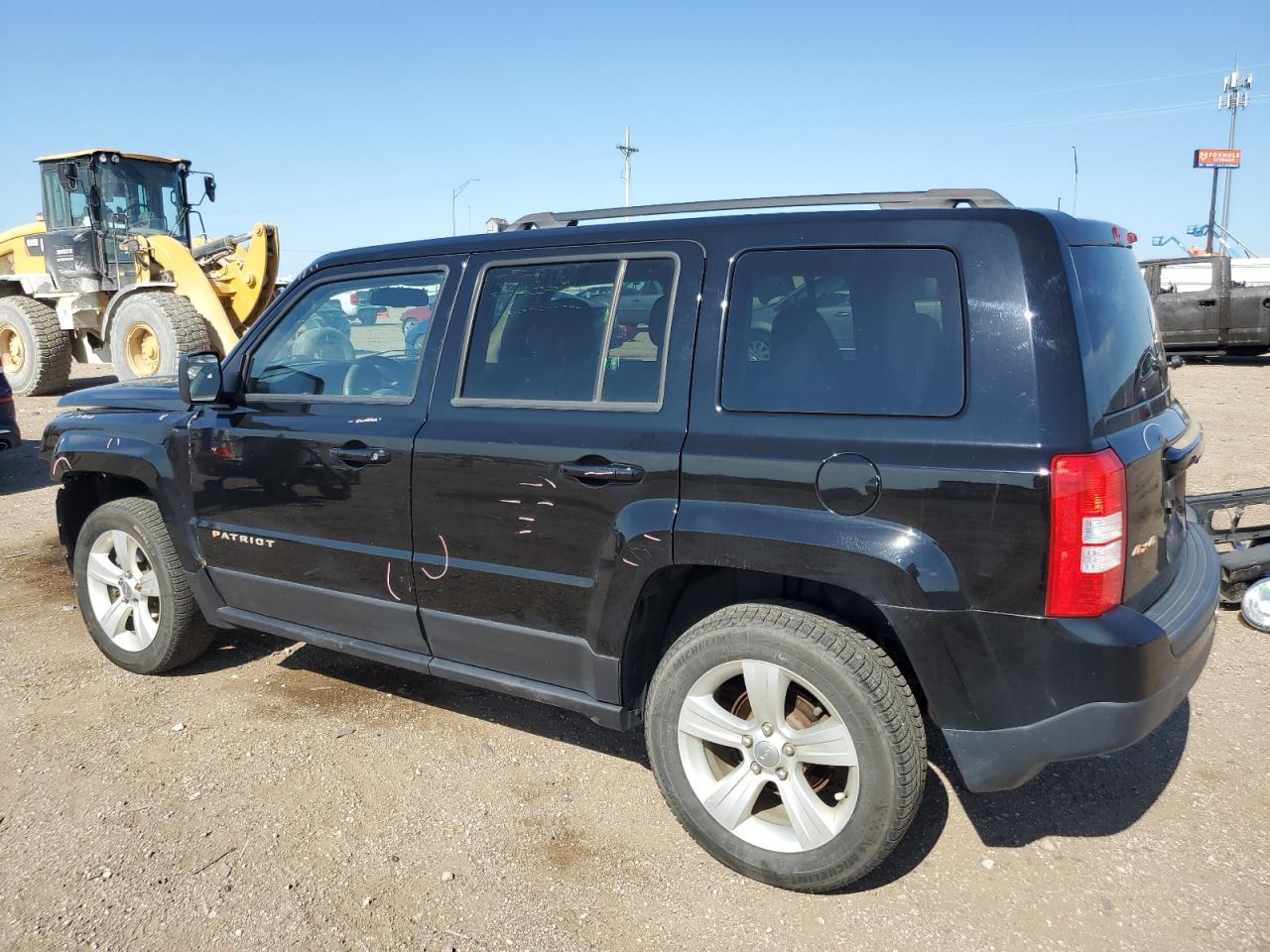 1C4NJRFB4GD506918 2016 Jeep Patriot Latitude 1C4NJRFB4GD506918 2016 Jeep Patriot Latitude