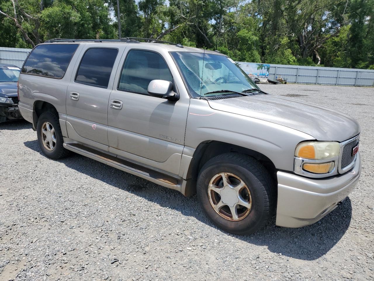 1GKFK66U23J139213 2003 GMC Yukon Xl Denali