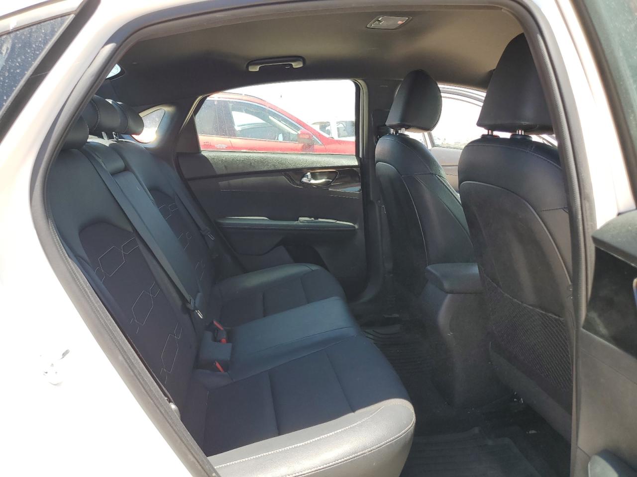 3KPF34AD4ME305430 2021 Kia Forte Gt Line