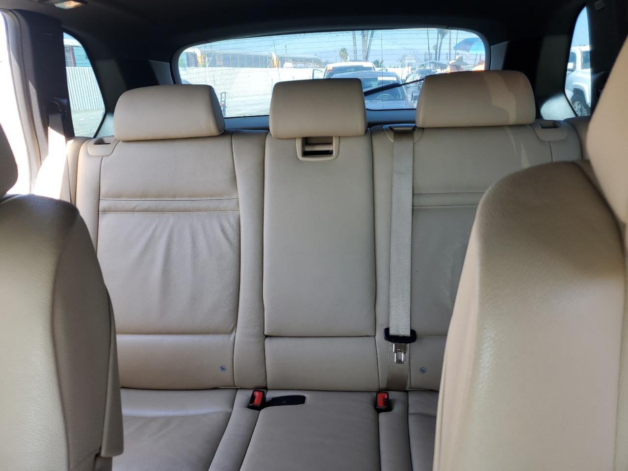 5UXZV4C56BL740059 2011 BMW X5 xDrive35I