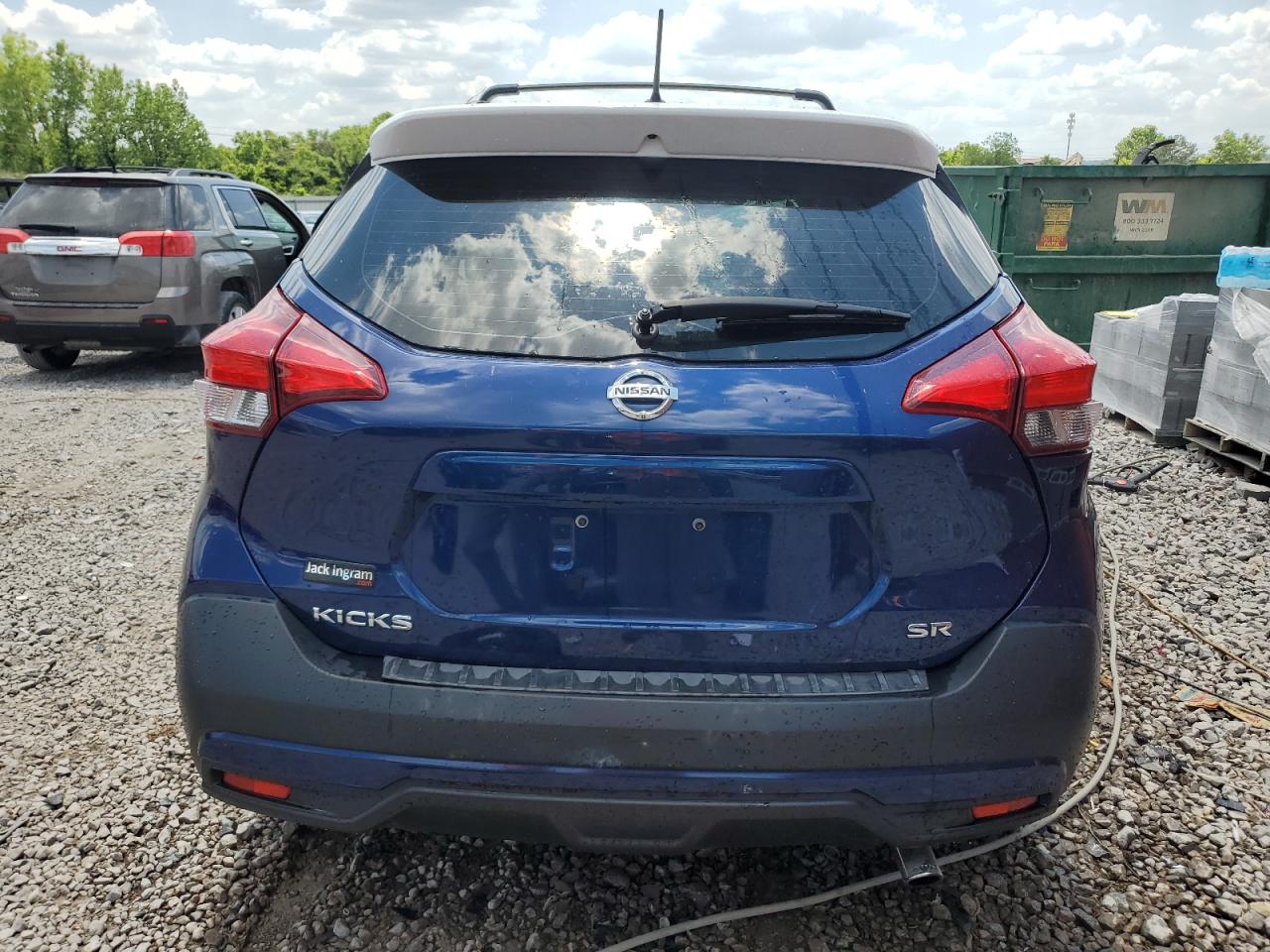 3N1CP5CUXJL533730 2018 Nissan Kicks S