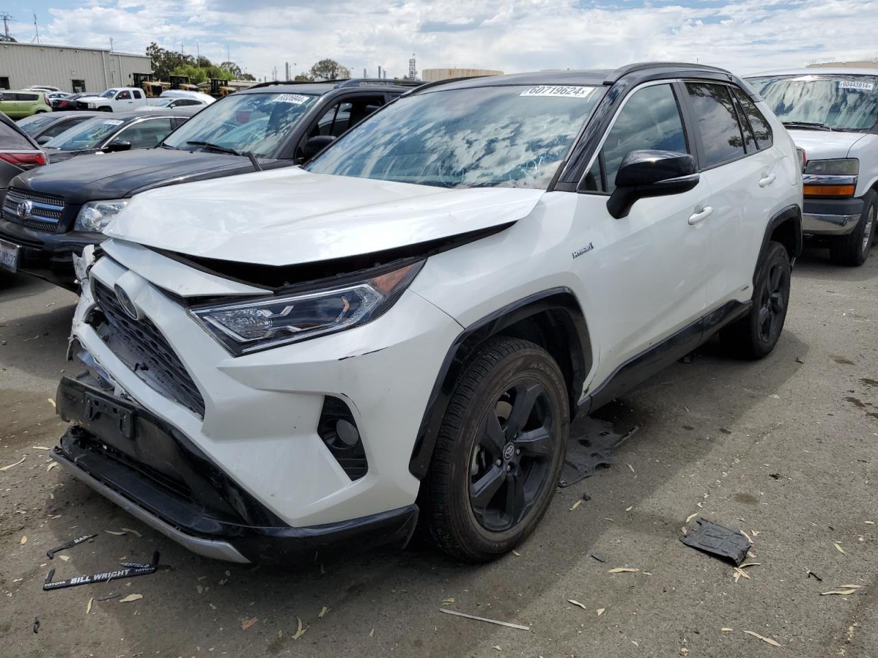 2019 Toyota Rav4 Xse vin: 2T3EWRFV8KW001827