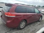 TOYOTA SIENNA XLE снимка