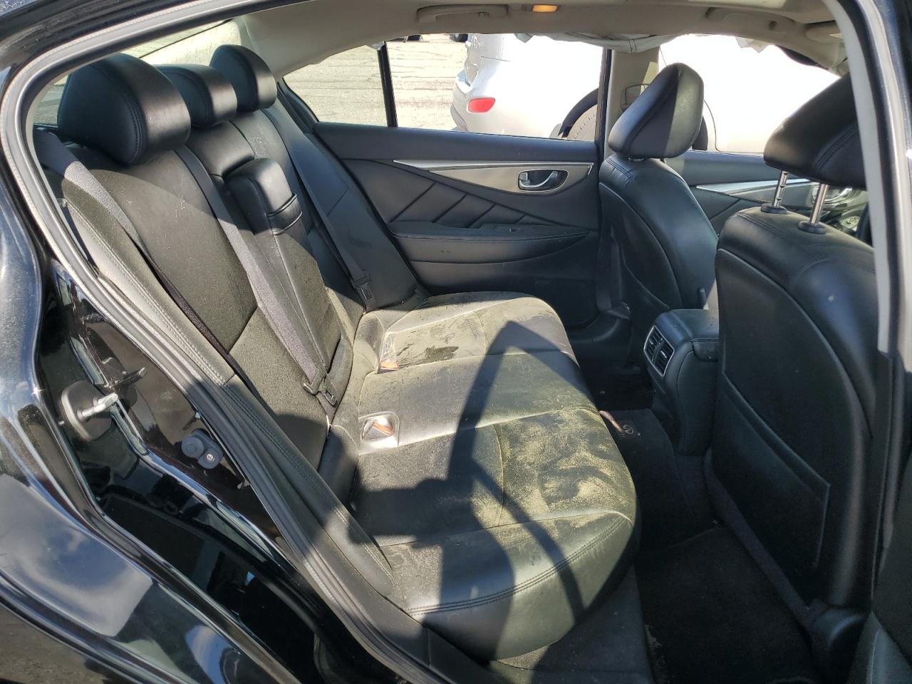 JN1BV7AR7FM393547 2015 Infiniti Q50 Base