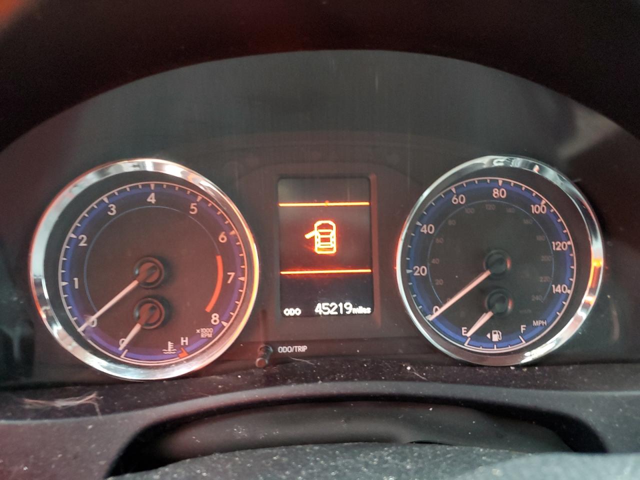 5YFBURHEXJP855541 TOYOTA COROLLA 2018
