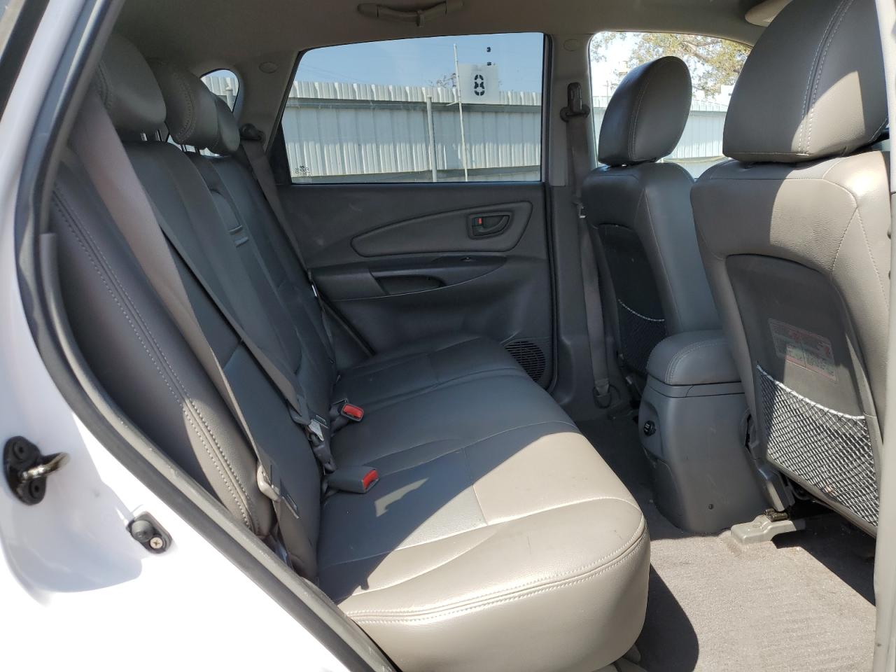 KM8JN12D36U367063 2006 Hyundai Tucson Gls