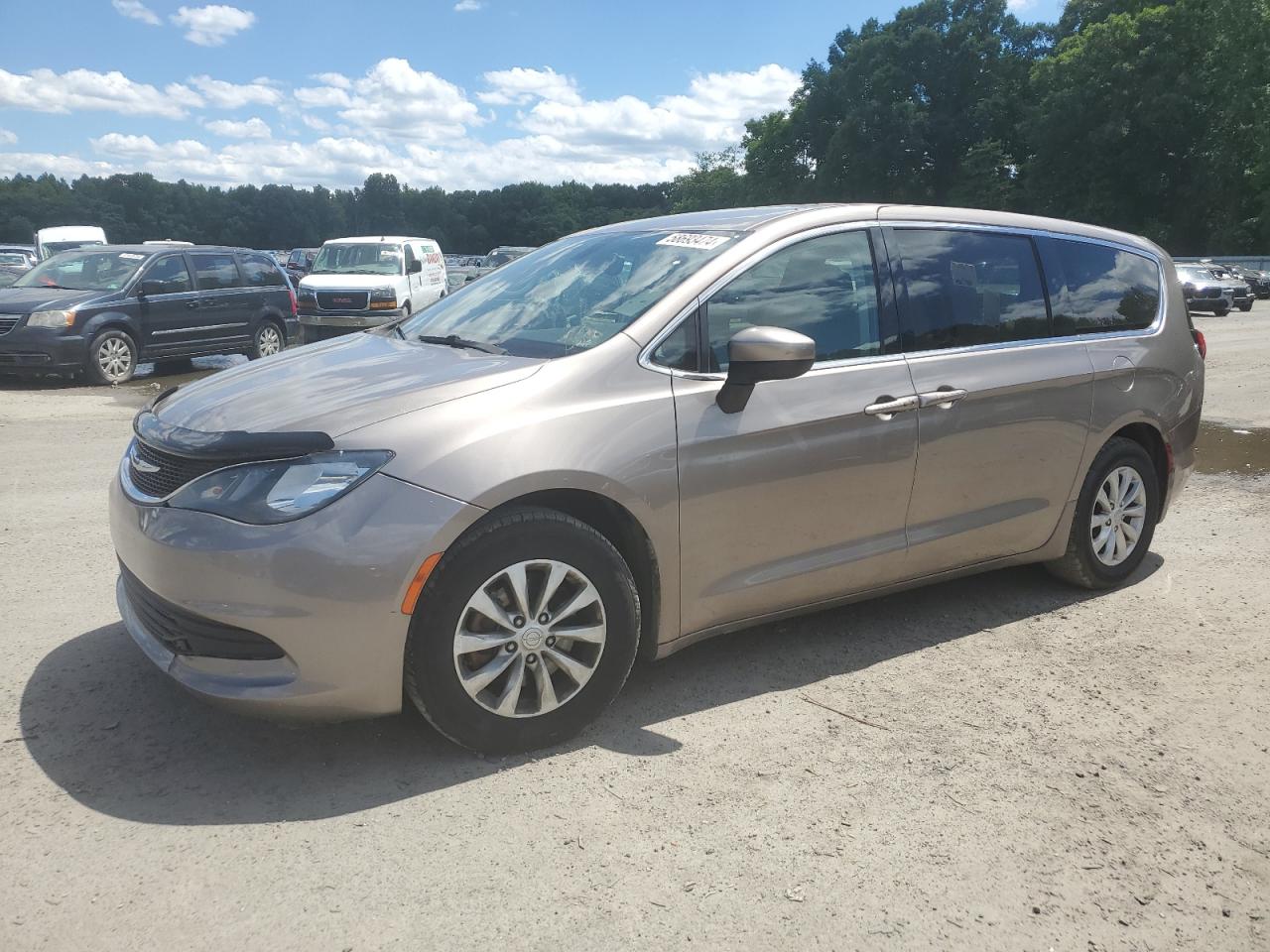 2017 Chrysler Pacifica Touring vin: 2C4RC1DG6HR588242