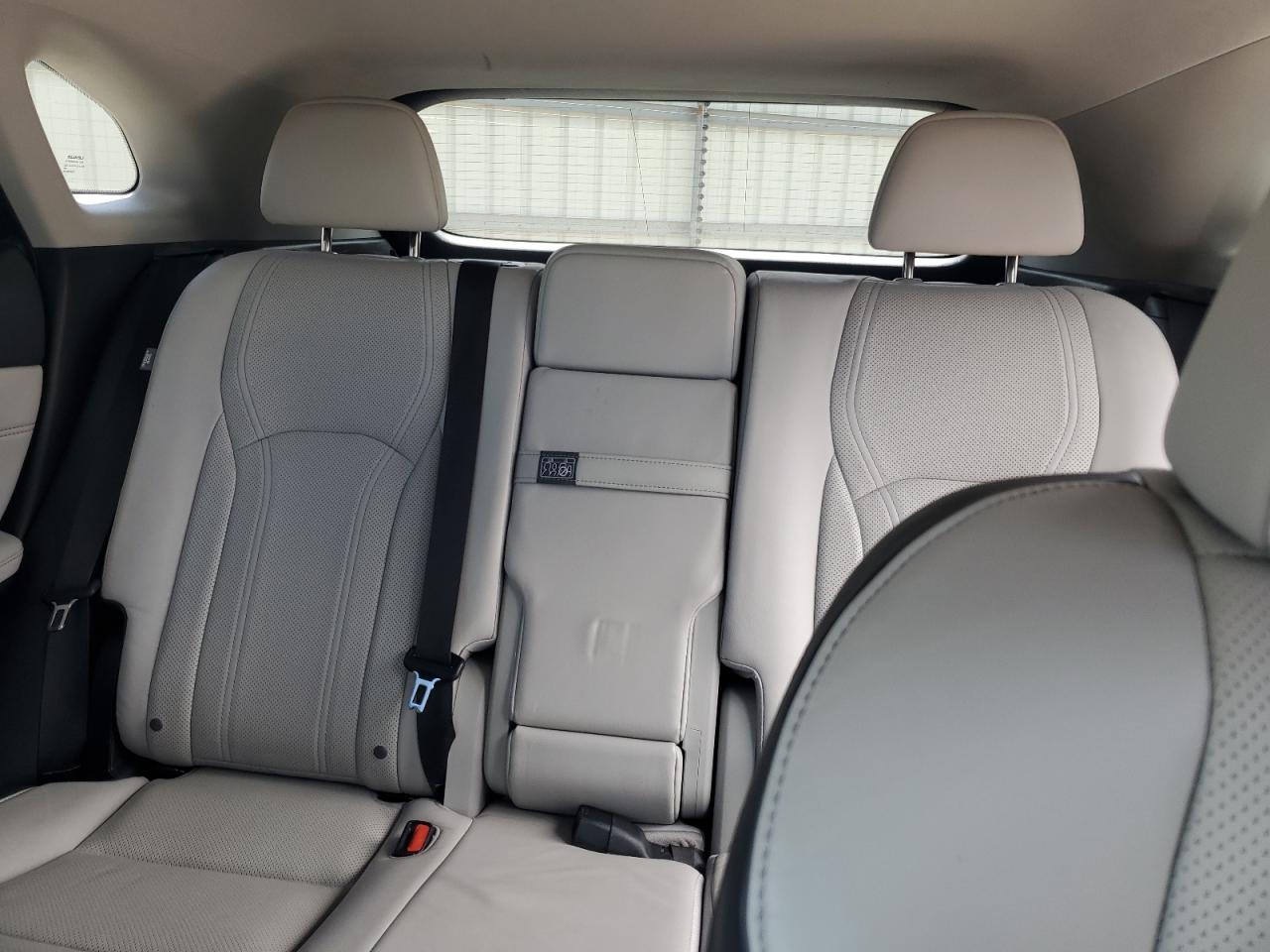 2T2ZZMCAXJC100411 2018 Lexus Rx 350 Base