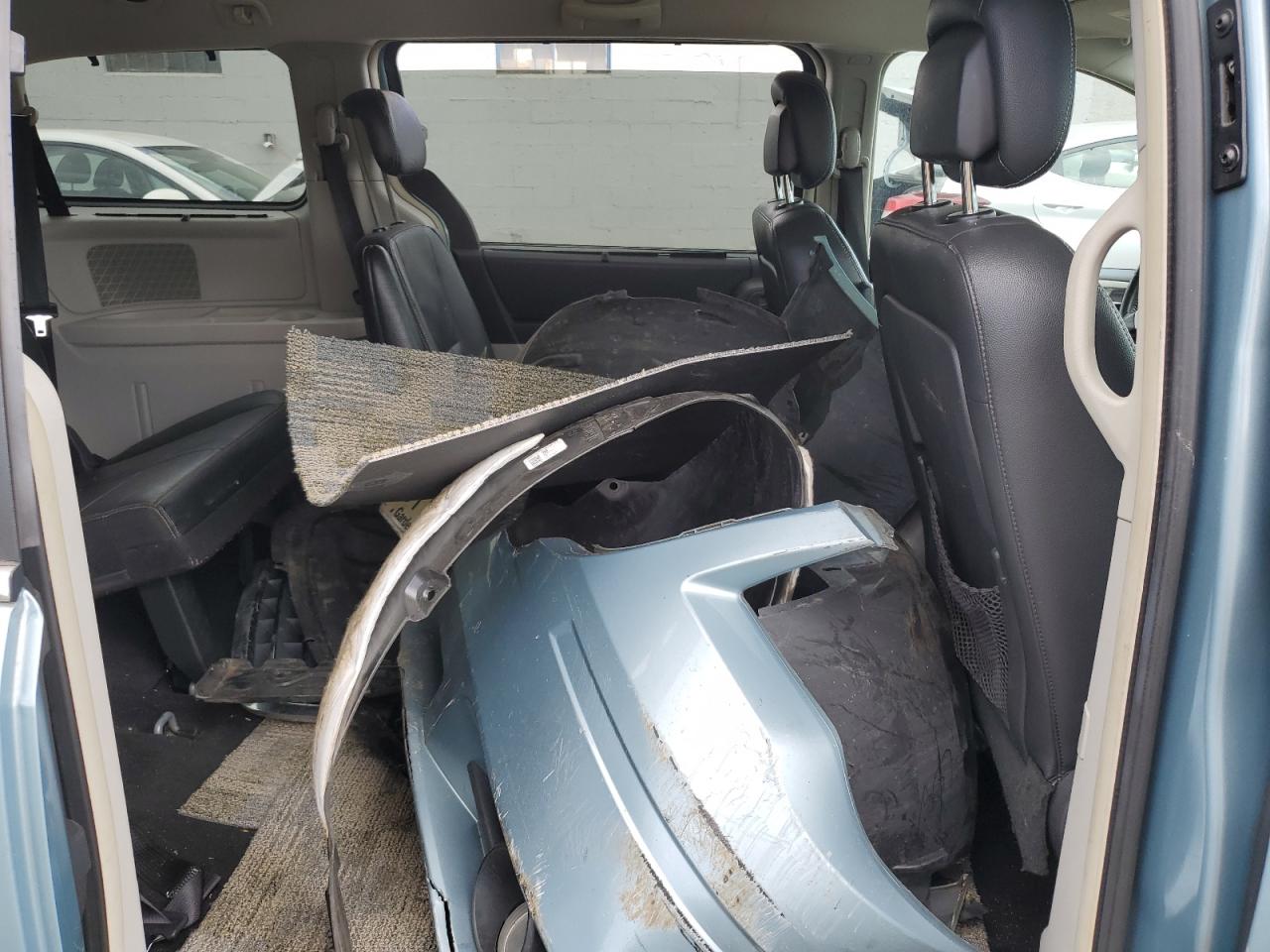 2A4RR8D16AR404999 2010 Chrysler Town & Country Touring Plus