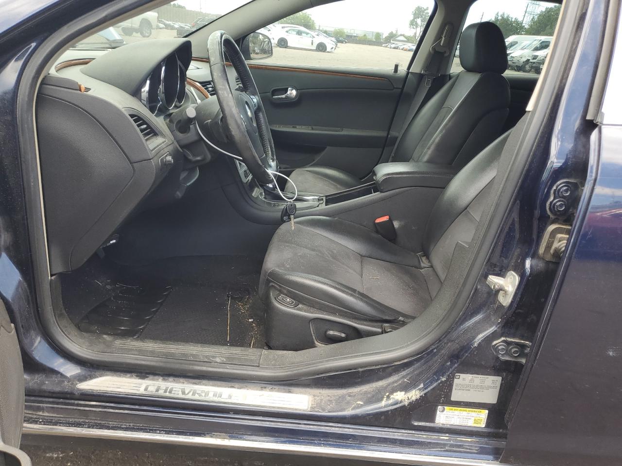 1G1ZJ57759F182088 2009 Chevrolet Malibu 2Lt