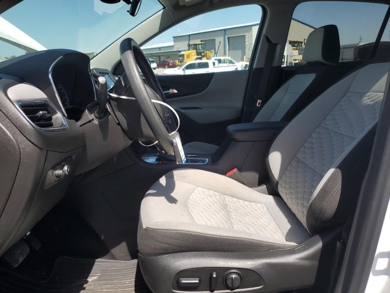 3GNAXHEV9LS716094 2020 Chevrolet Equinox Ls