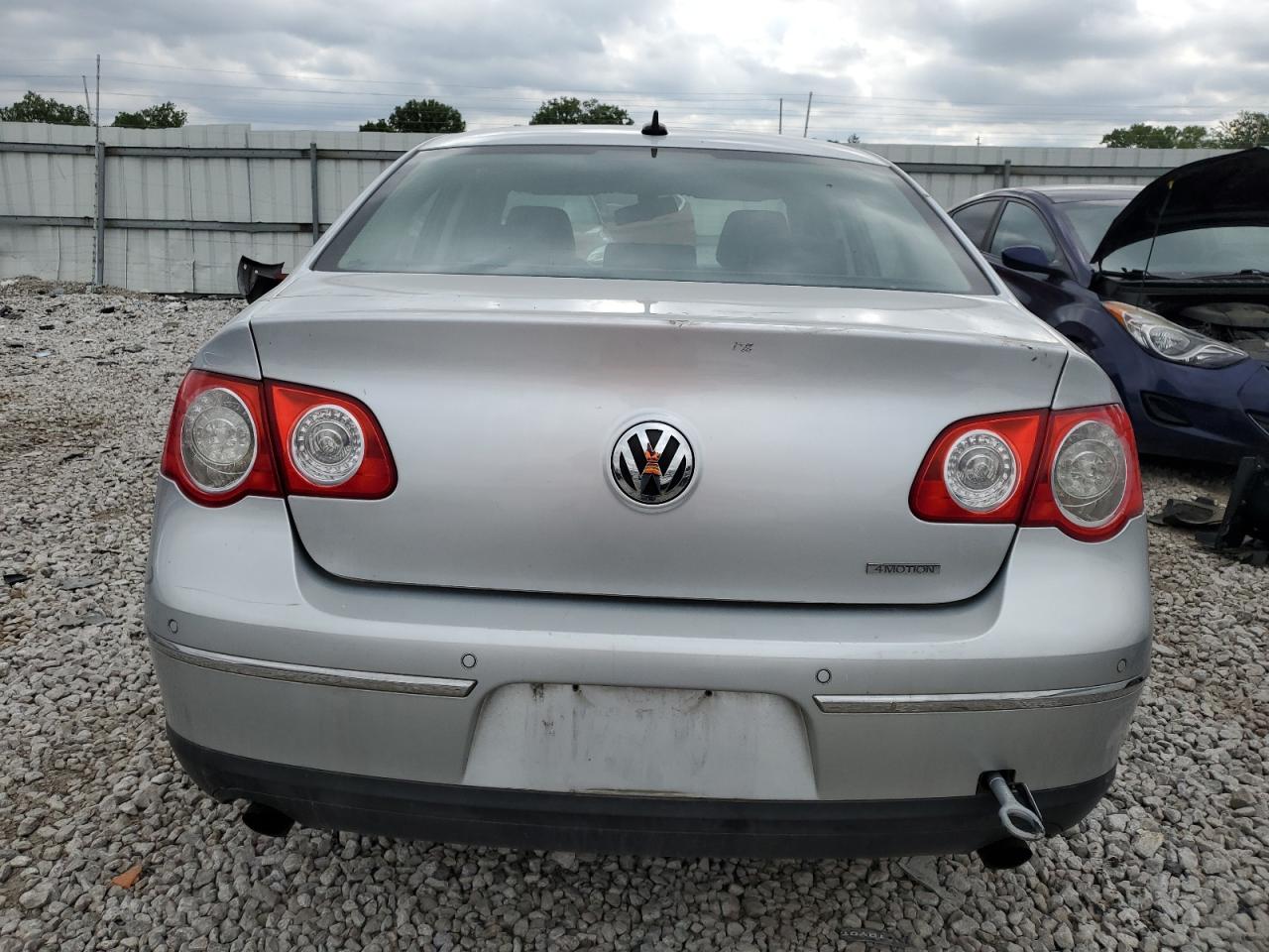 WVWFU73C57P015074 2007 Volkswagen Passat 3.6L 4Motion Luxury