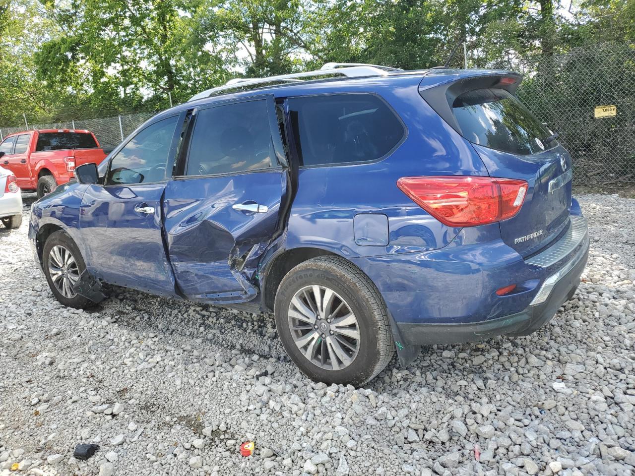 5N1DR2MM9HC602403 NISSAN PATHFINDER 2017