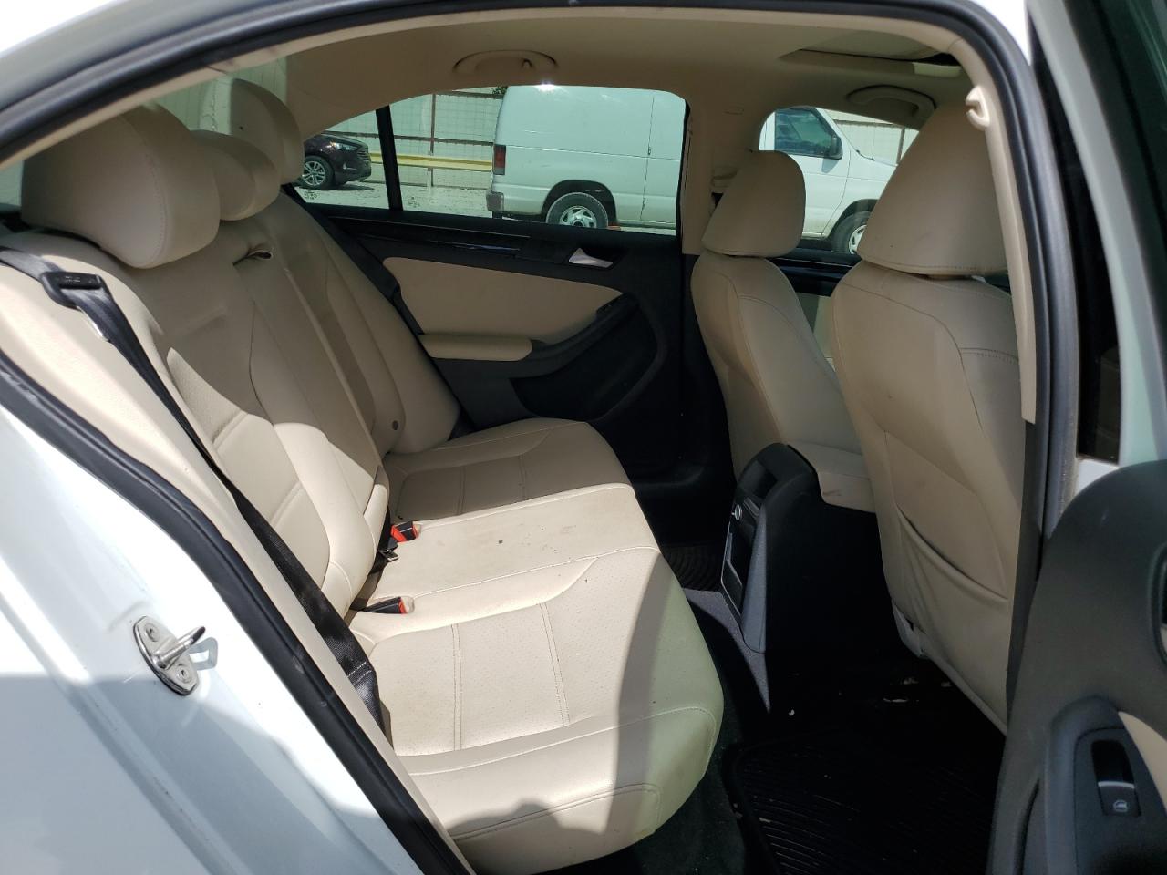 3VWL17AJ1HM265736 2017 Volkswagen Jetta Sel