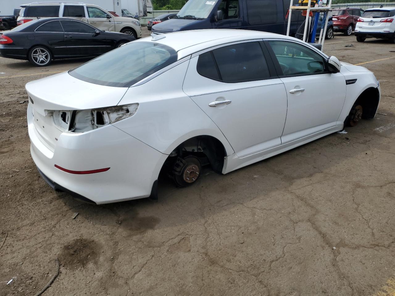 KNAGM4A78F5547502 2015 Kia Optima Lx