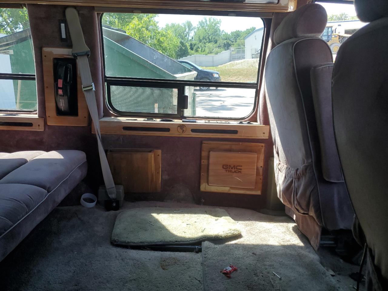 1GDDM19W7TB535379 1996 GMC Safari Xt