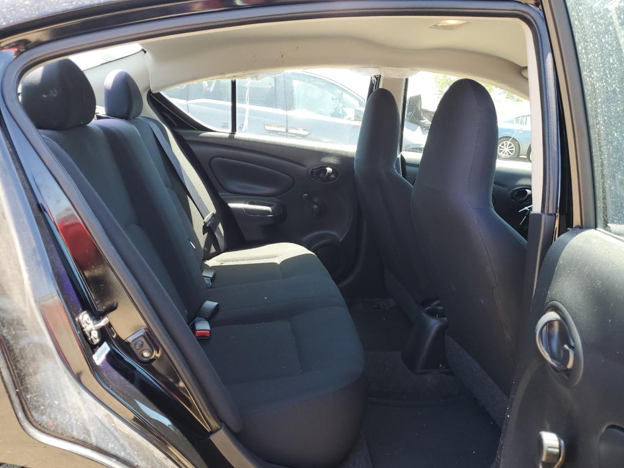 3N1CN7AP2EL832830 2014 Nissan Versa S