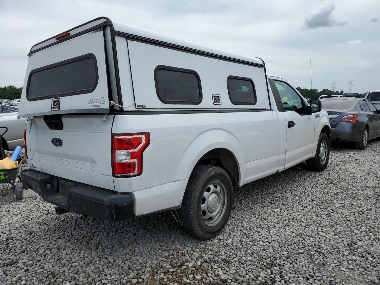 1FTMF1CB5JKD47235 2018 Ford F150 1FTMF1CB5JKD47235 2018 Ford F150
