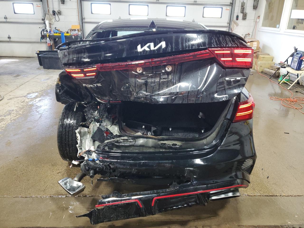 3KPF44AC9NE460108 2022 Kia Forte Gt