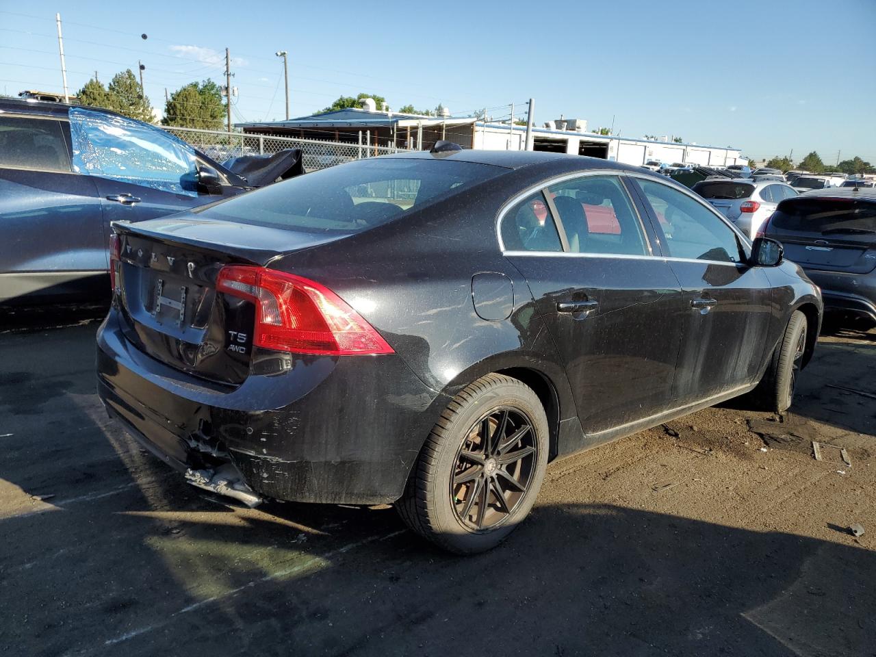 2016 Volvo S60 Premier vin: YV1612TKXG2397600