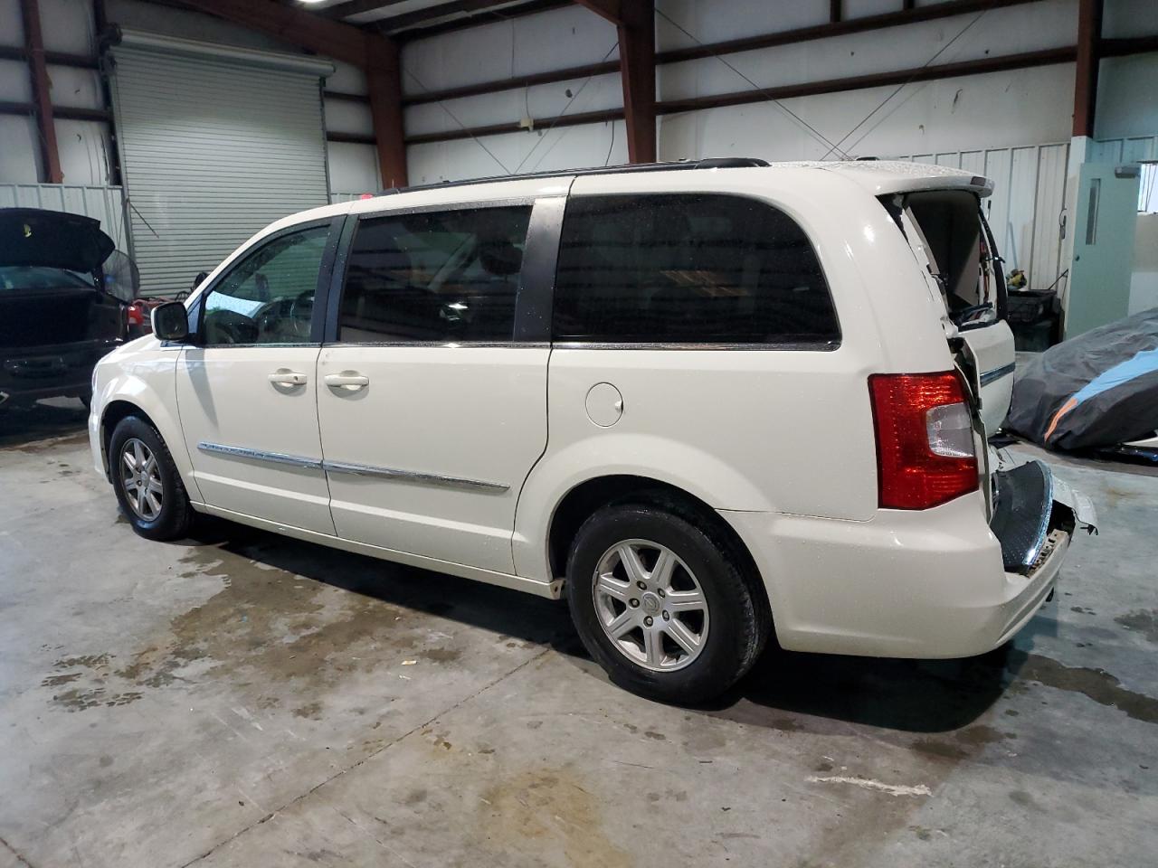 2C4RC1BG6DR525848 2013 Chrysler Town & Country Touring