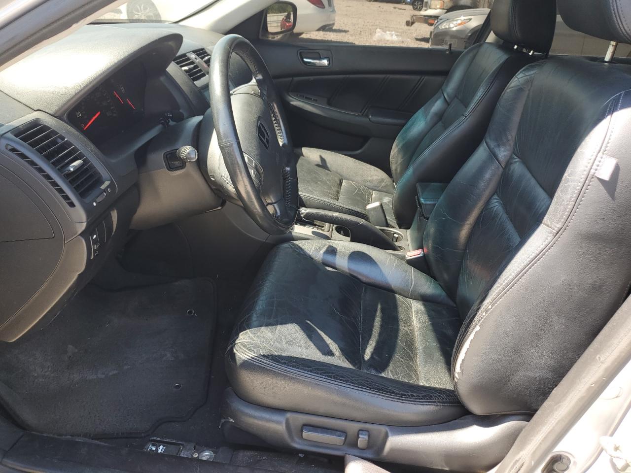 1HGCM56894A118559 2004 Honda Accord Ex