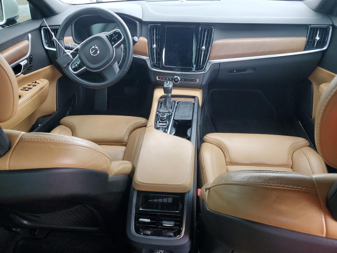 YV1102AL0H1013694 2017 Volvo S90 T5 Inscription