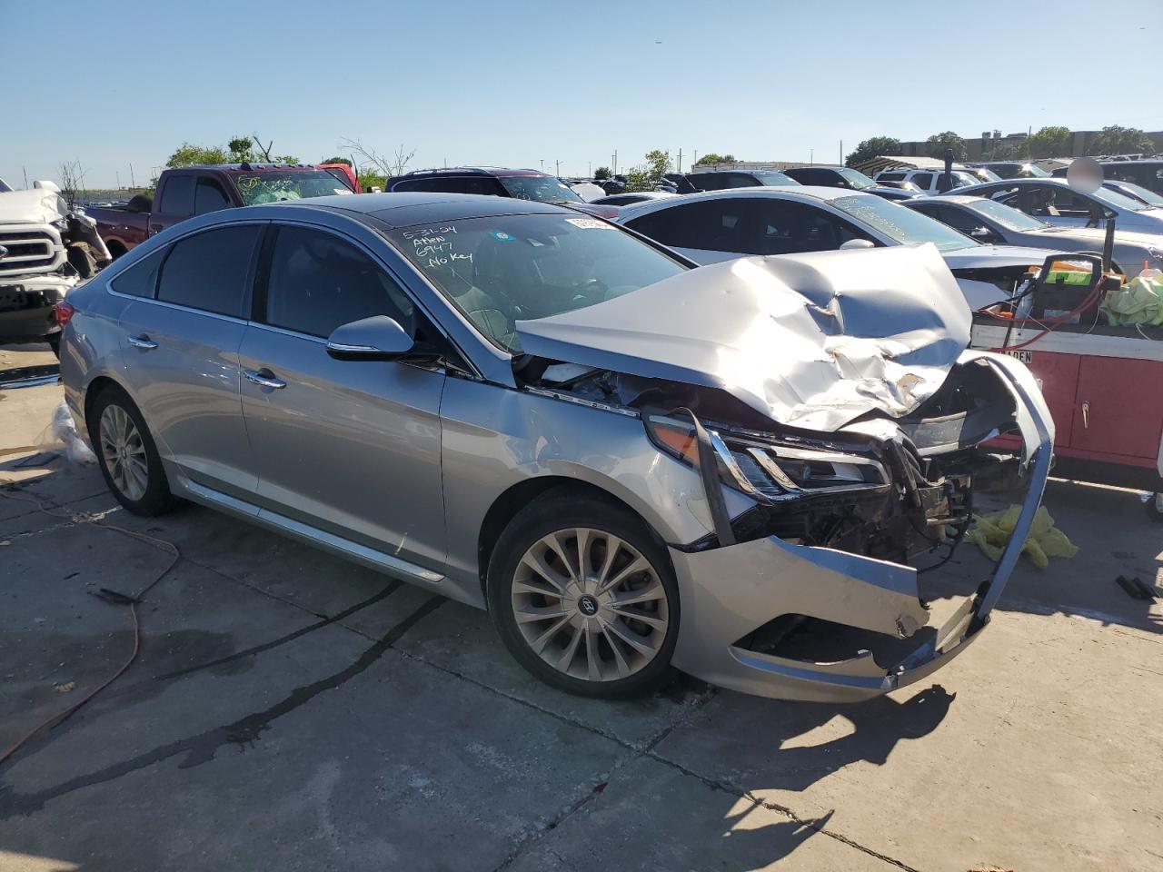 2015 Hyundai Sonata Sport vin: 5NPE34AF1FH066947