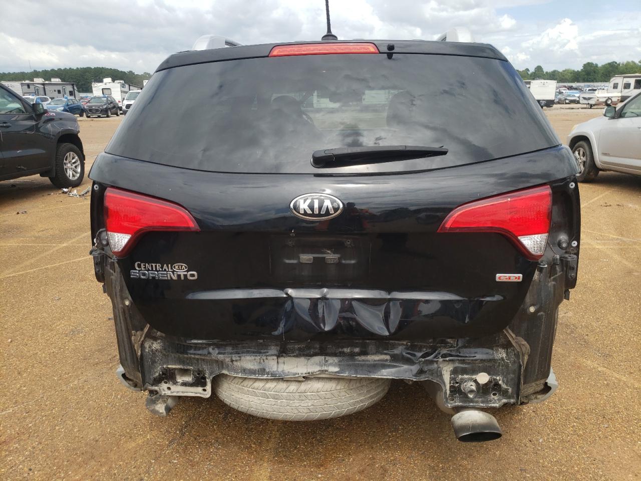 5XYKT4A65FG623529 2015 Kia Sorento Lx