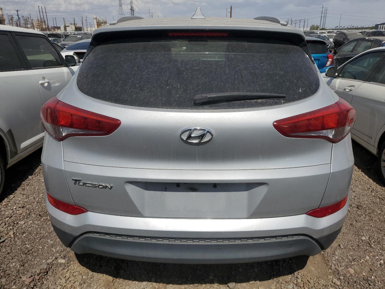 KM8J33A44JU721474 2018 Hyundai Tucson Sel