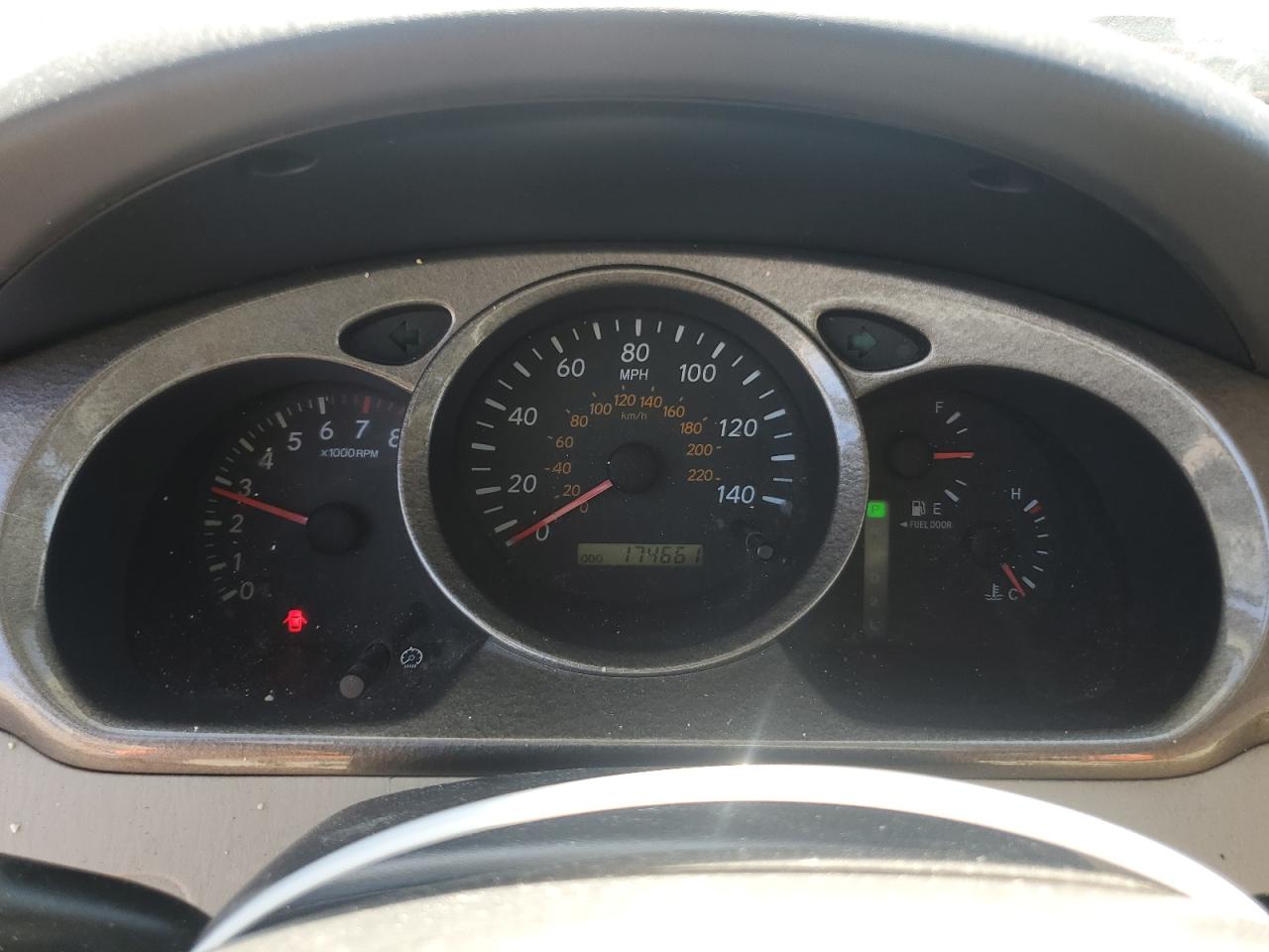 JTEGF21A330106491 2003 Toyota Highlander Limited