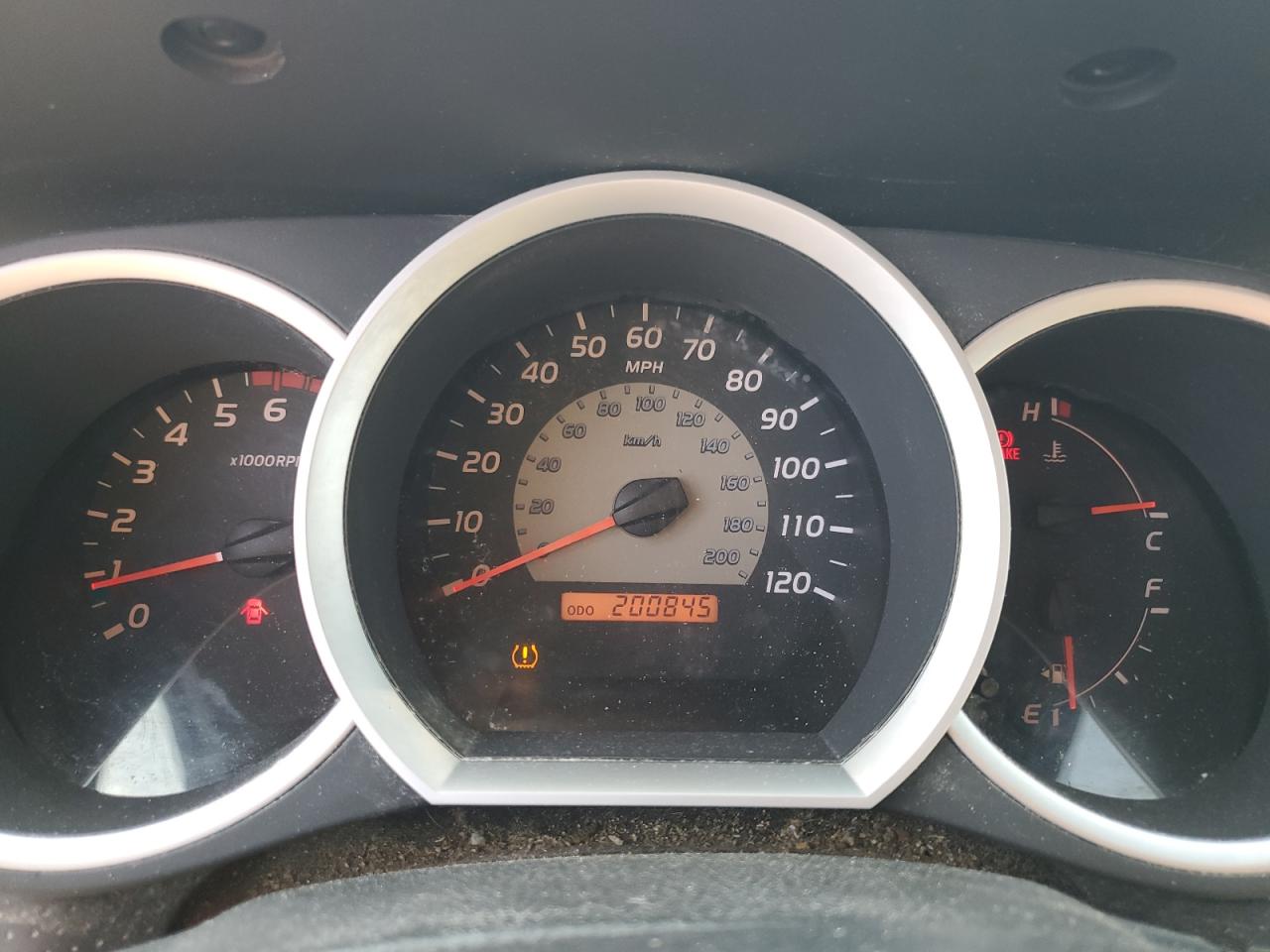 5TFUX4ENXBX001806 2011 Toyota Tacoma Access Cab