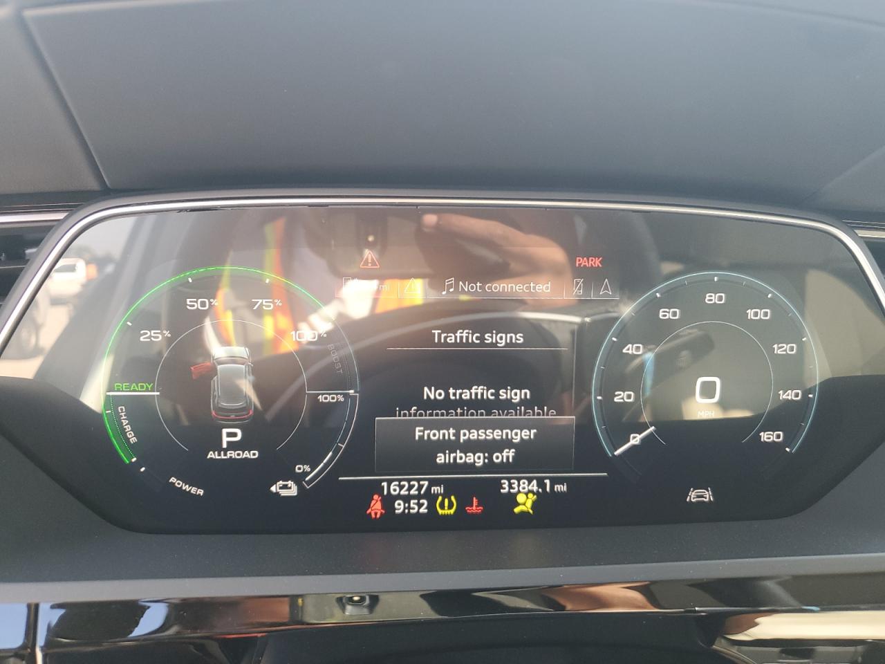 WA1VABGE4KB020981 2019 Audi E-Tron Prestige