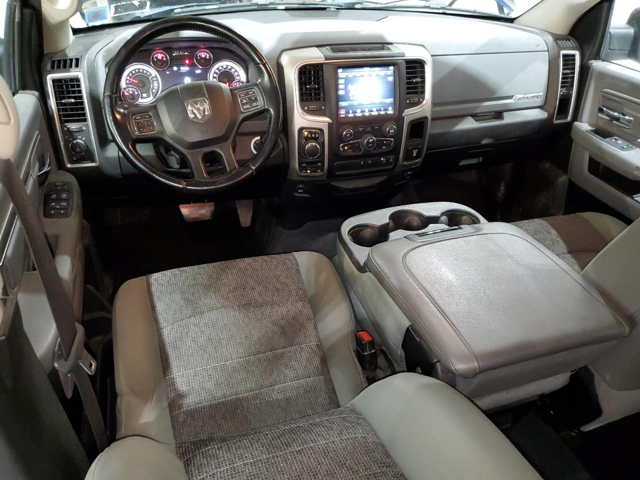 1C6RR7LT0KS707819 2019 Ram 1500 Classic Slt