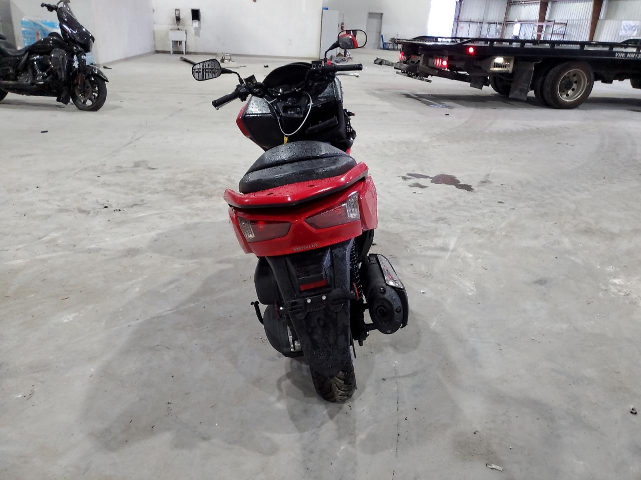 MLHNF0411G5200113 HONDA NSS CYCLE 2016