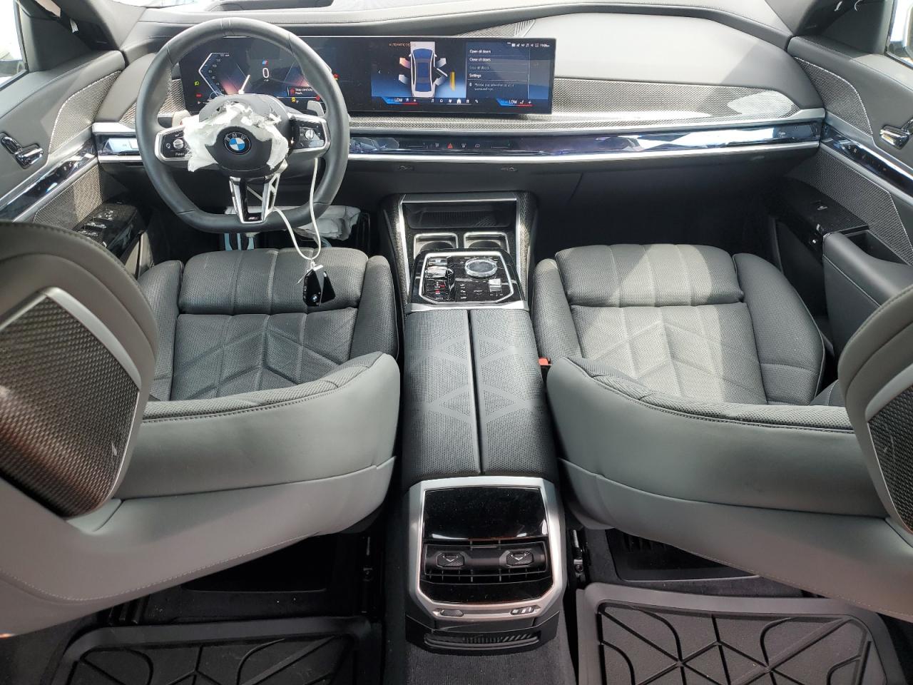 WBA23EH03PCM35425 2023 BMW 740 I