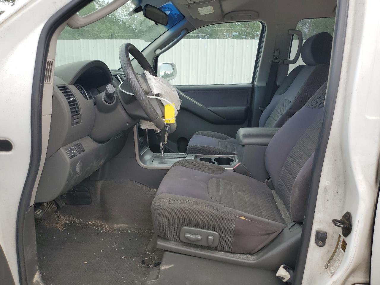 5N1AR18U07C604675 2007 Nissan Pathfinder Le