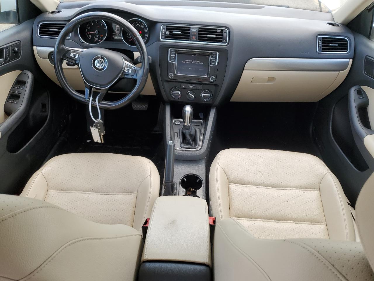 3VWDB7AJ5HM245331 2017 Volkswagen Jetta Se