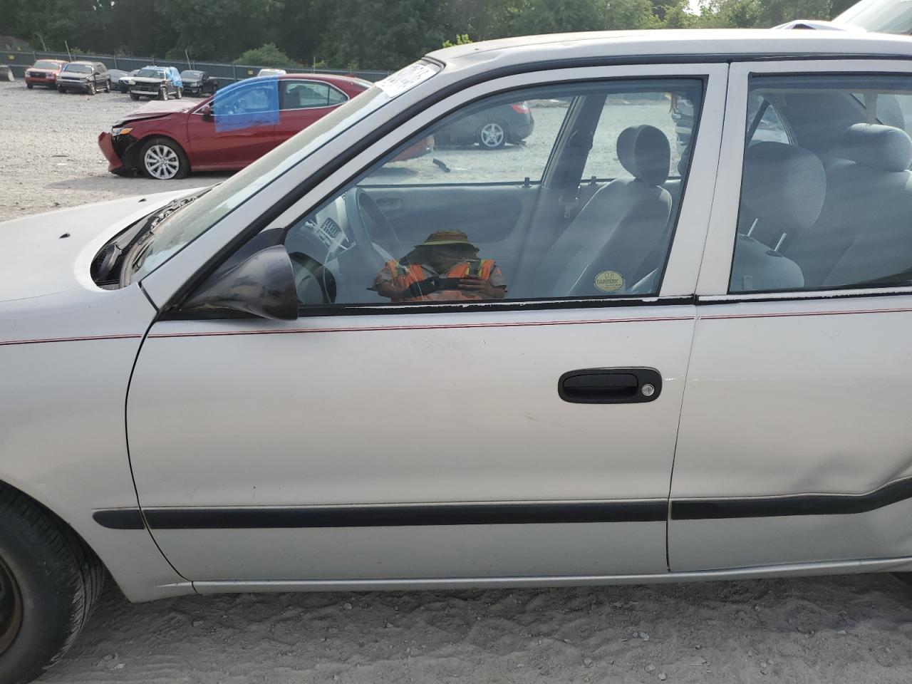 1Y1SK52861Z417702 2001 Chevrolet Geo Prizm Base