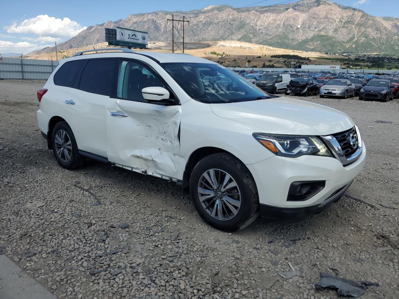 5N1DR2MM4HC626043 2017 Nissan Pathfinder S