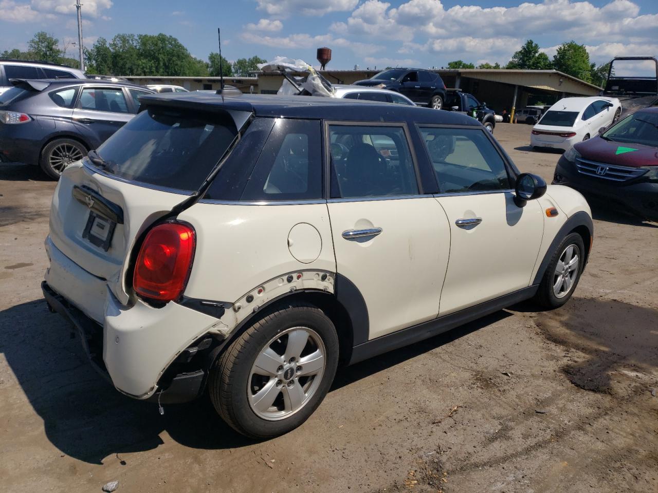 WMWXU1C52J2F79787 2018 Mini Cooper